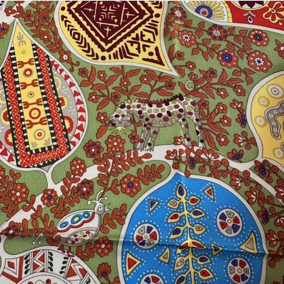 HERMÈS -  "L'Arbre de Vie" - Christine Henry, 2011 Vintage Silk Scarf RARE 90cm - Picture 11 of 13